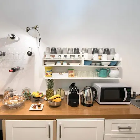 The Andy House Neapol