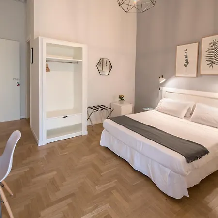 The Andy House Neapol